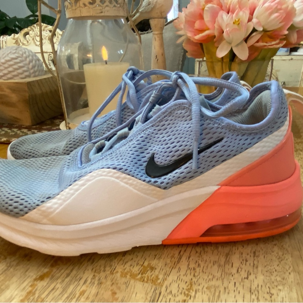 Air Max Motion - image 2